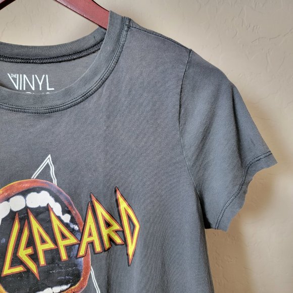 Torrid Def Leppard Classic Fit Crew Graphic Band Tee Shirt - Picture 3 of 11